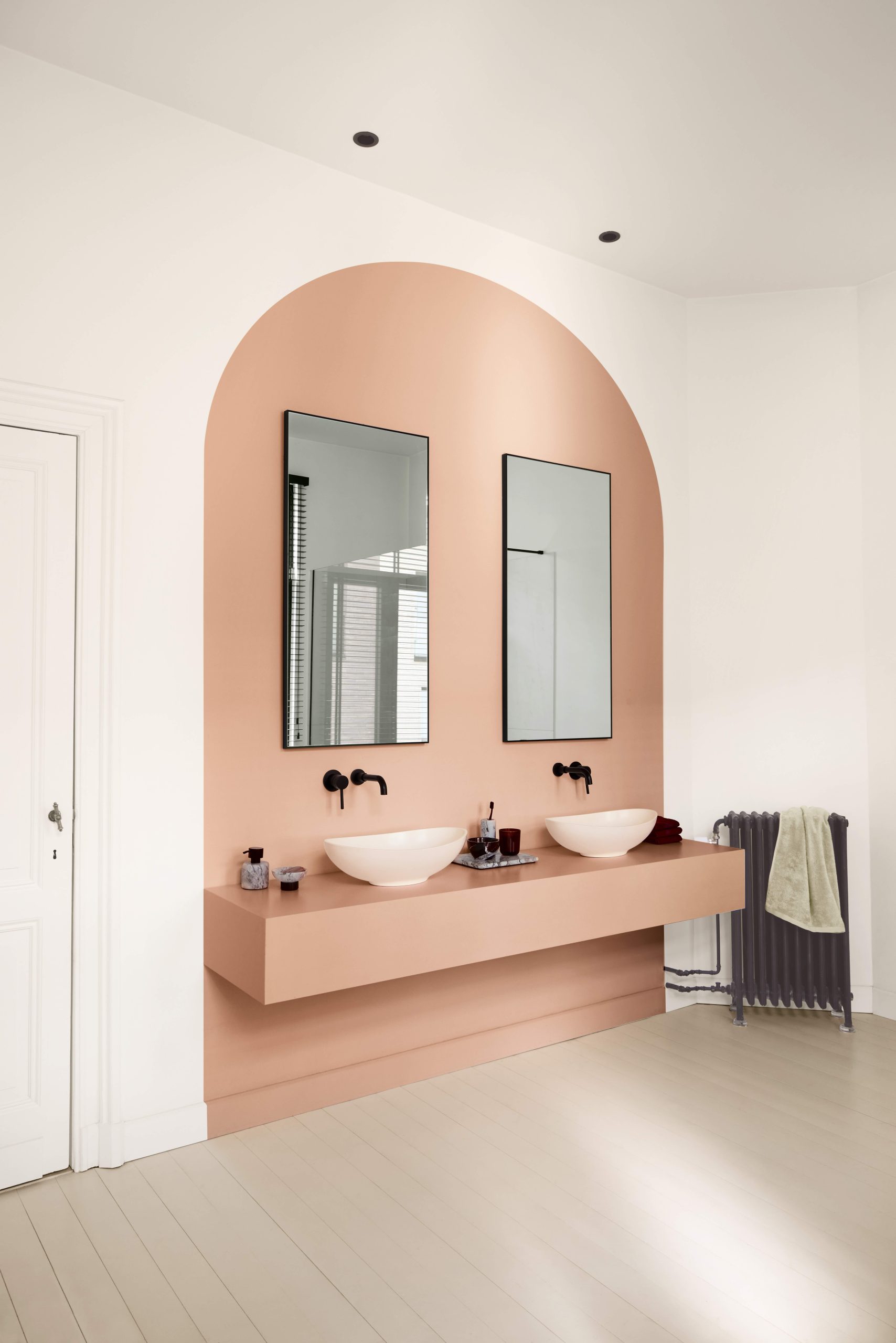 Trendkleur 2025 - Restoring Pink_badkamer